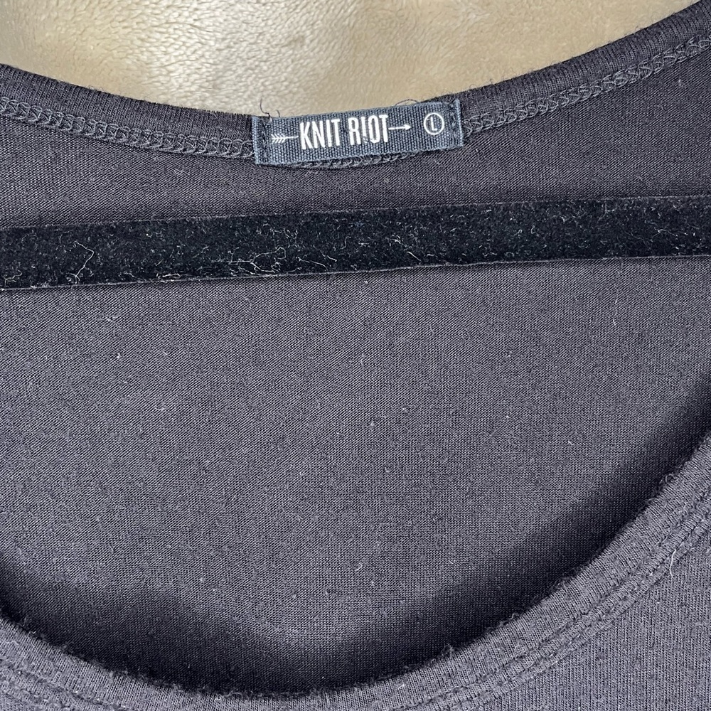 KNIT RIOT CAFFEINE QUEEN TEE - Picture 9 of 9